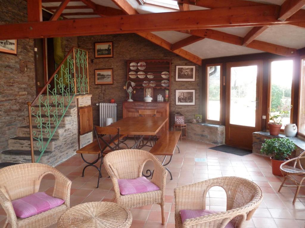 Chambre d'hôtes Saint Jacob Relais de Chasse du XVIII Siècle Les Fougerêts Exterior foto